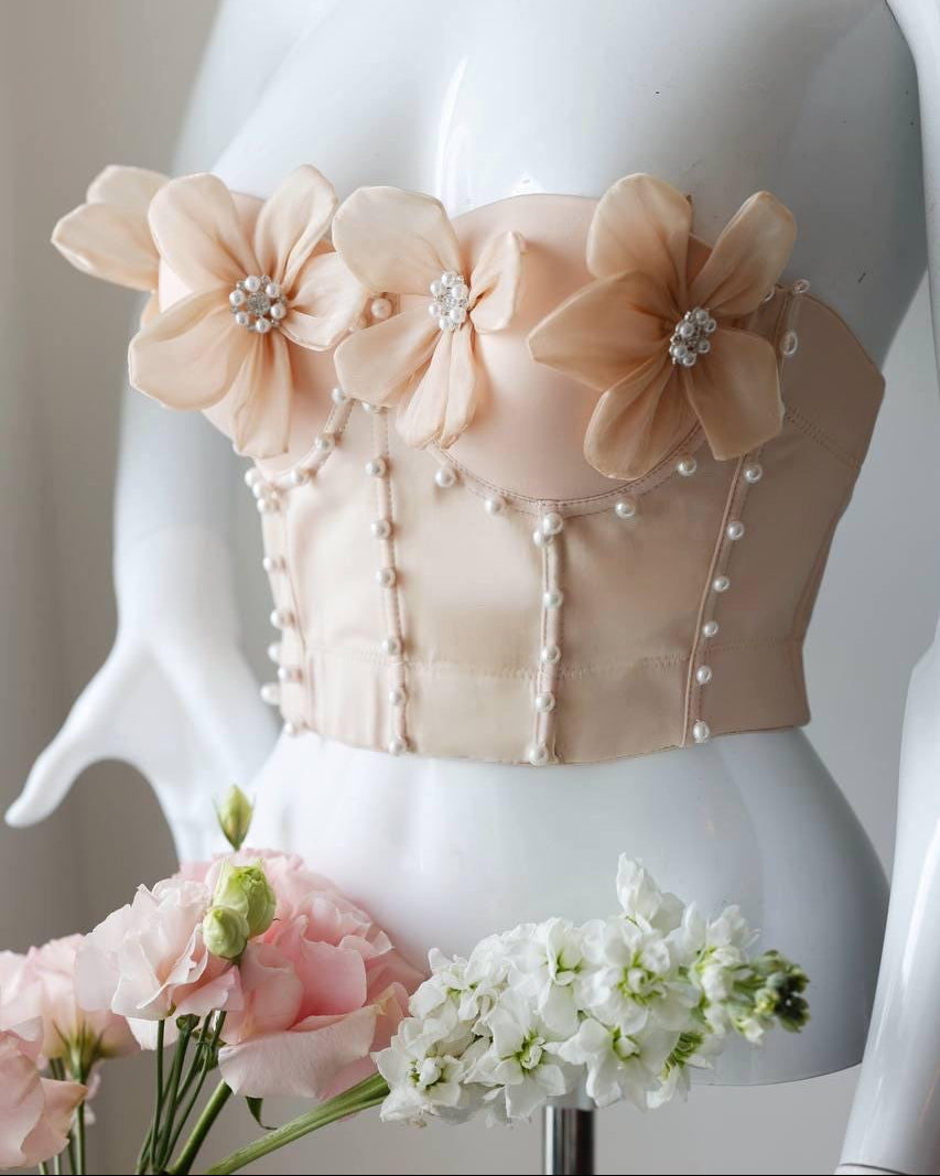 Pink corset Daisy