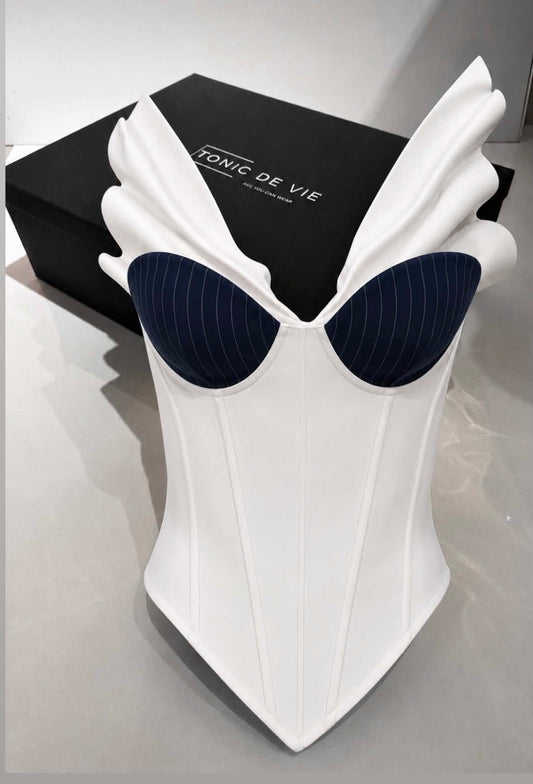 White corset with cups