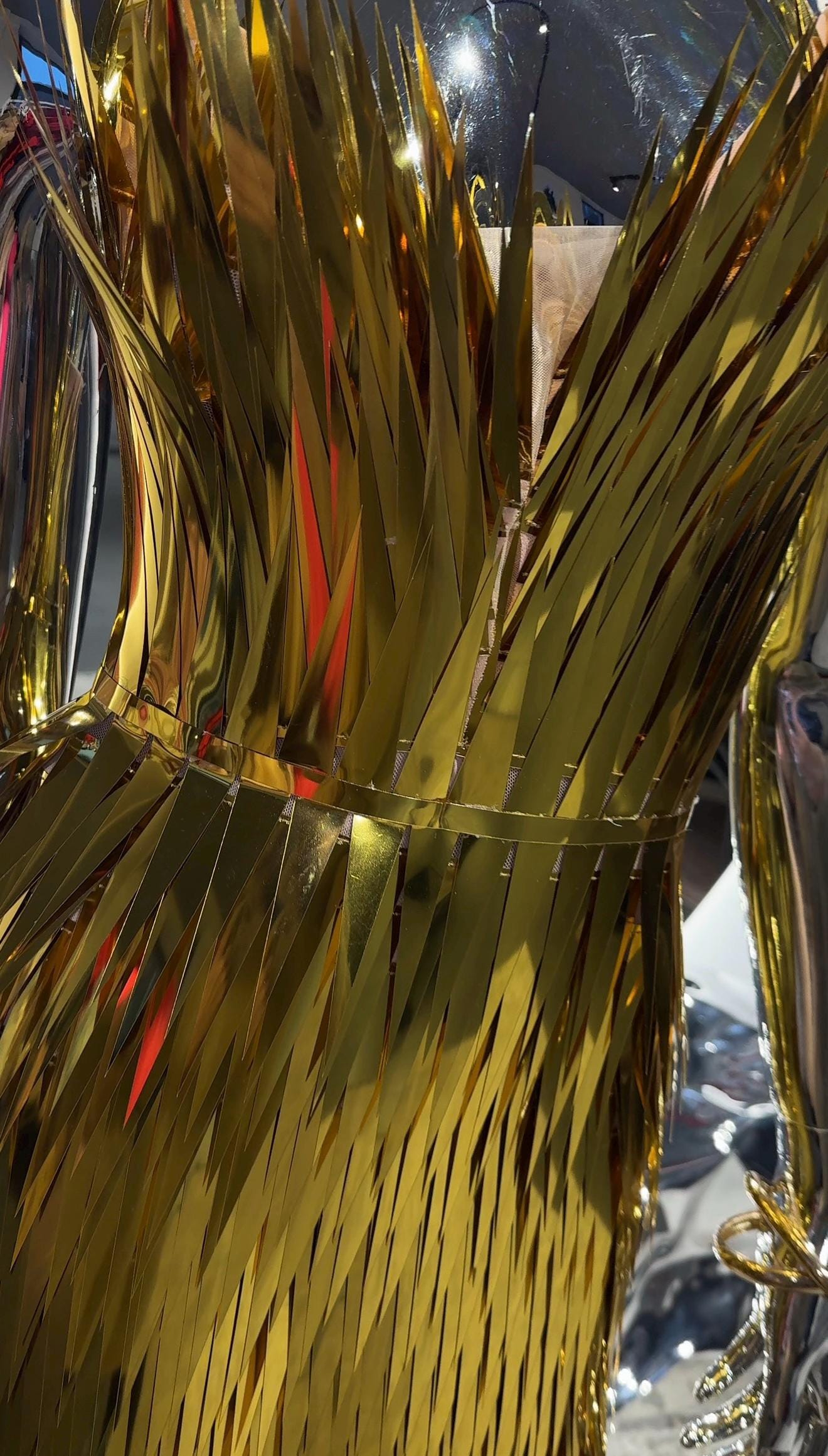Gold dress Spike